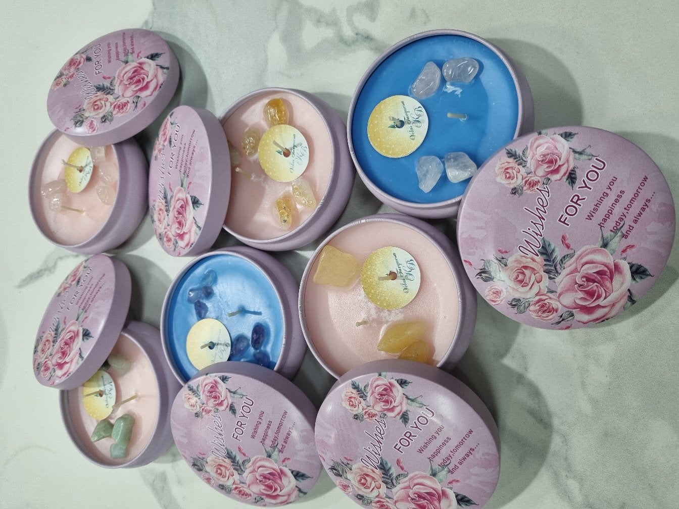 Lata M aromatizada e decorada